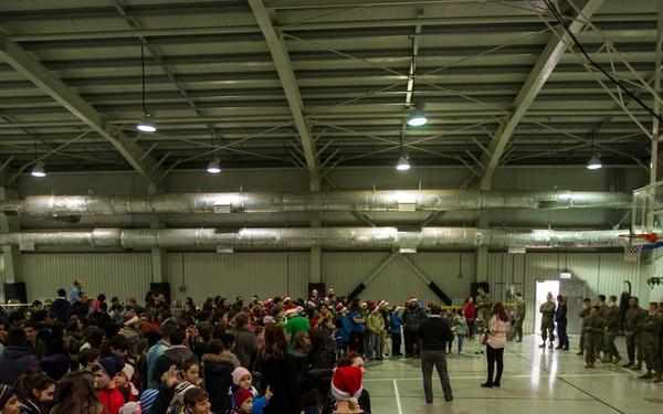 U.S. military members celebrate Christmas early with Romanian children