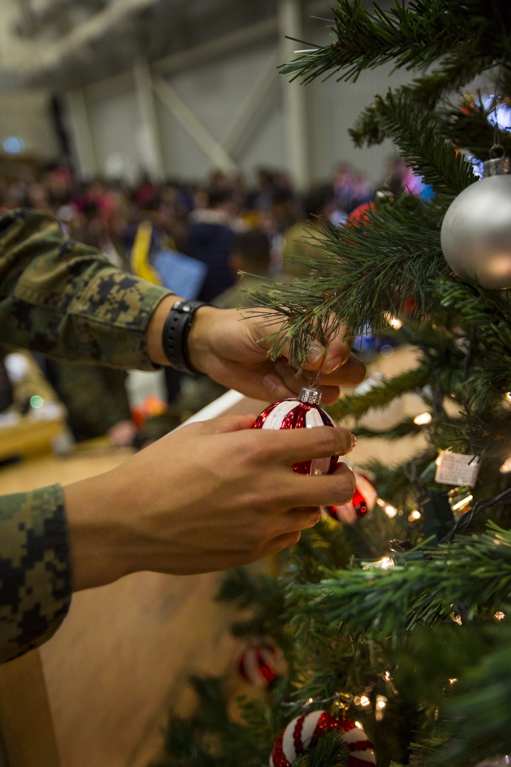 U.S. military members celebrate Christmas early with Romanian children