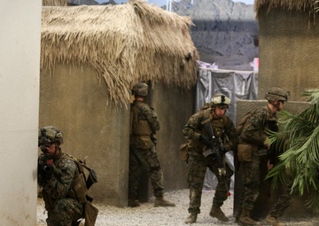 BLT 1/6 Attends the Infantry Immersion Trainer