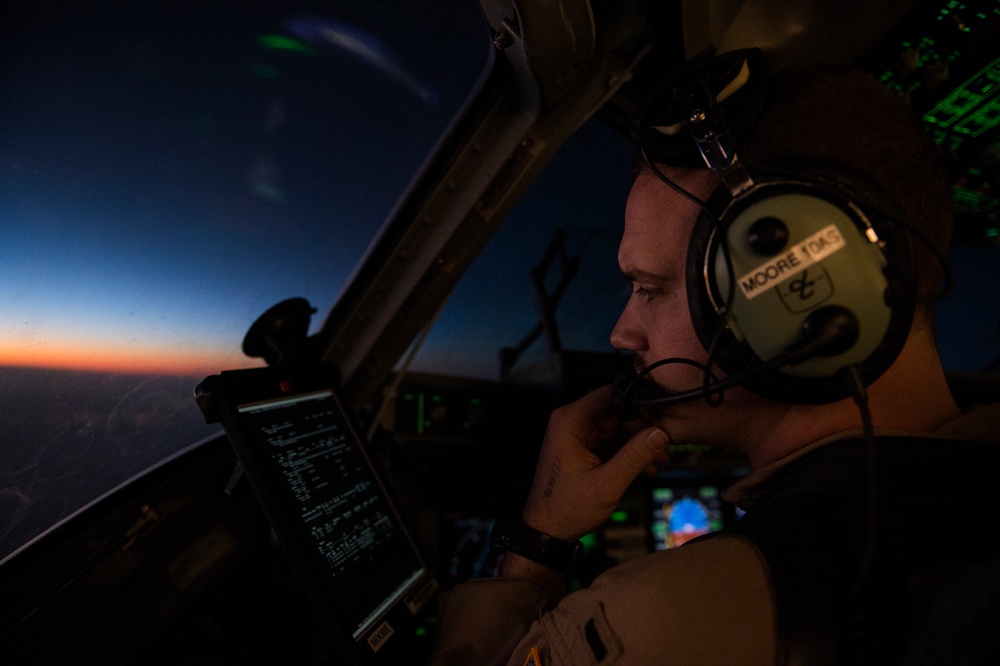 816th EAS delivers cargo to Turkey
