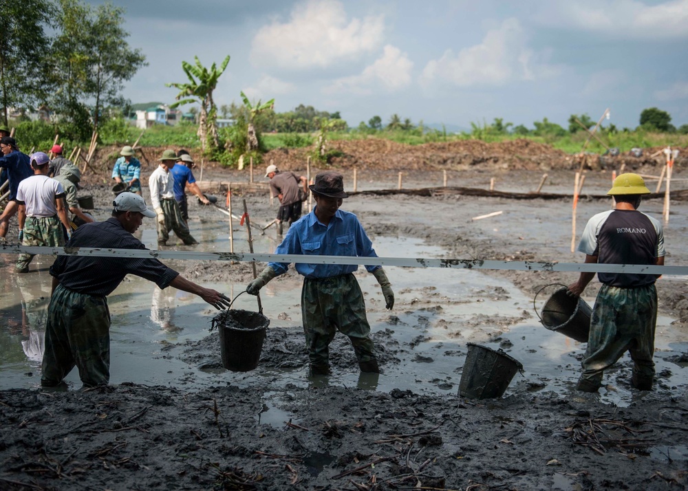 DPAA team conducts recovery