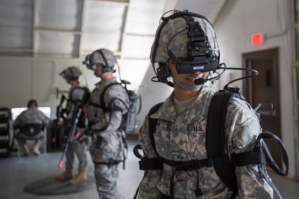 Engineers train in virtual environment to prepare for real missions