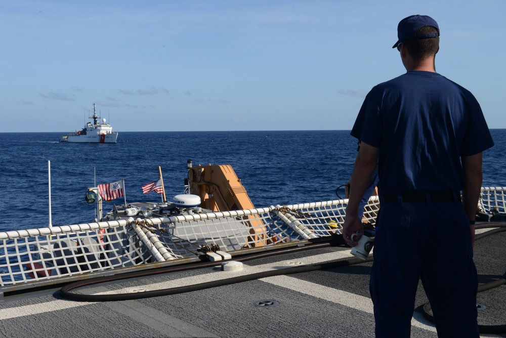 USCGC Stratton teams up with USCGC Escanaba to patrol Eastern Pacific Ocean