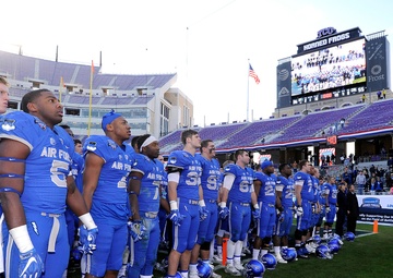 US Air Force Academy Falcons vs. California Golden Bears 2015 Lockheed Martin Armed Forces Bowl