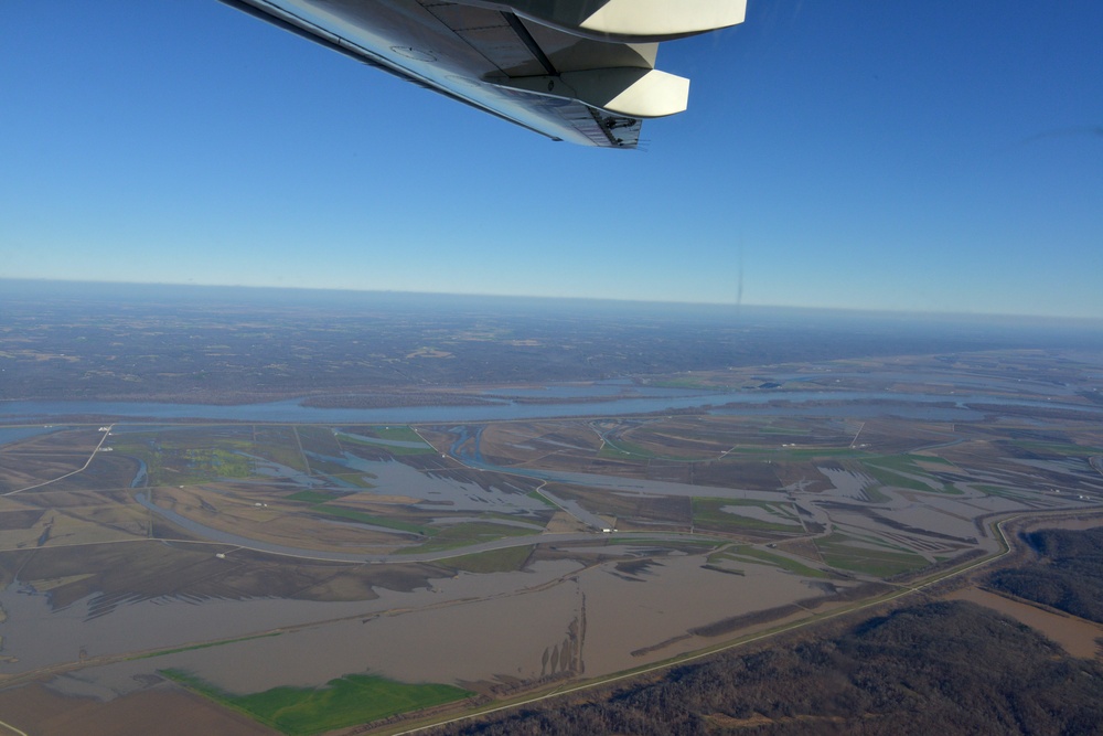 Coast Guard overflight, Midwest flooding