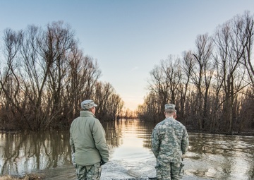 Missouri Guardsmen provide flood relief