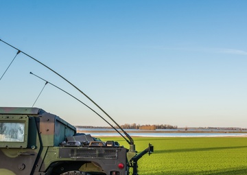 Missouri Guardsmen provide flood relief