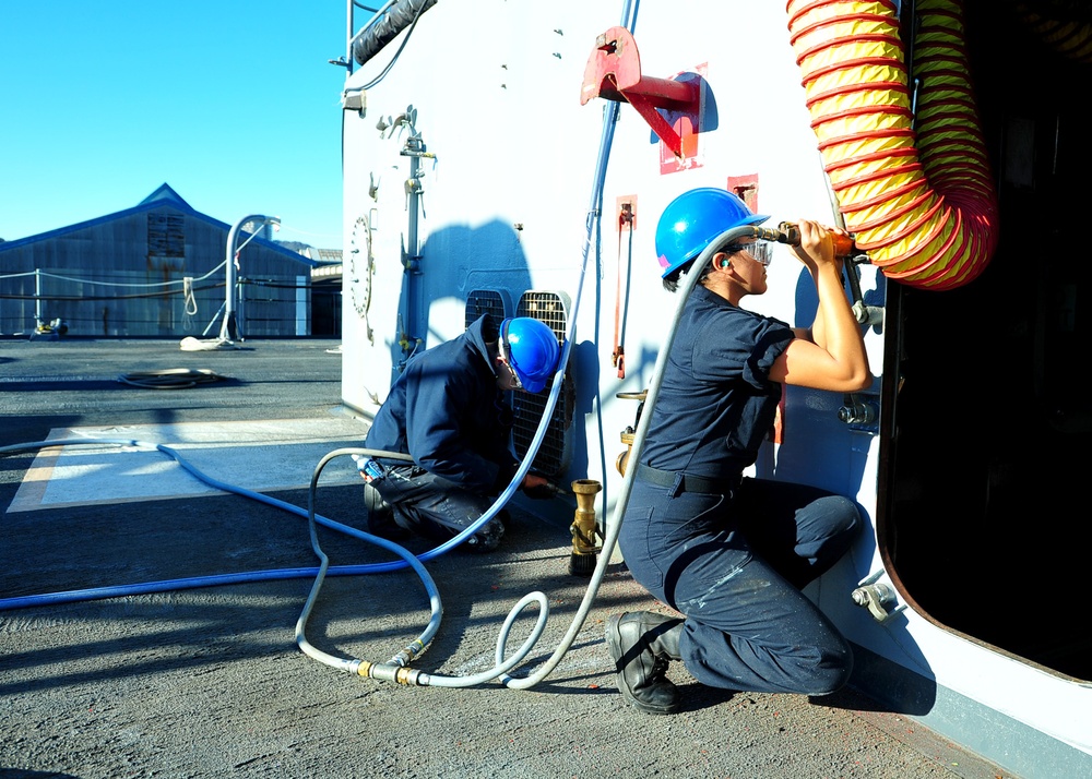 Corrosion control preservation aboard USS Blue Ridge