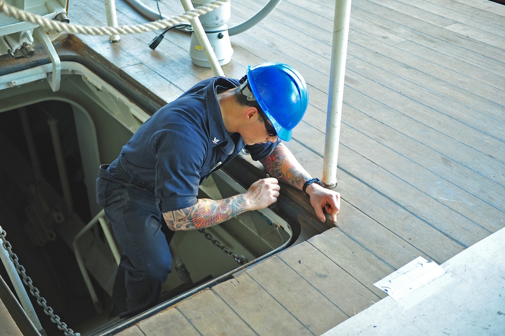 Corrosion control preservation aboard USS Blue Ridge