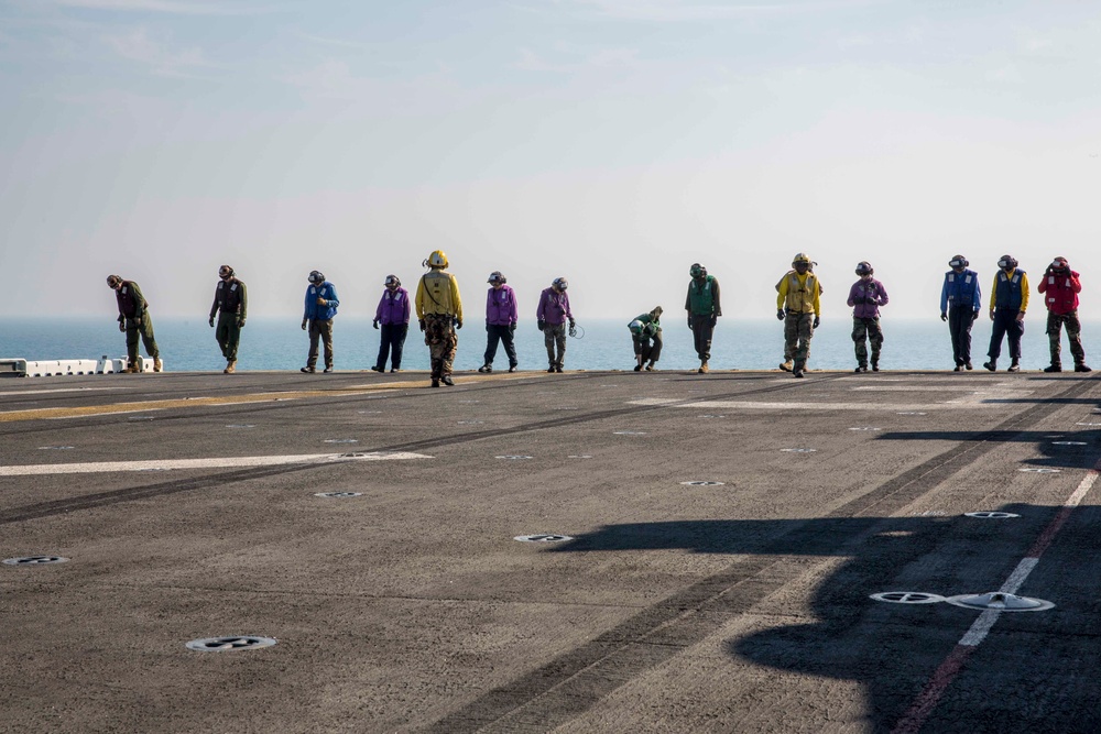 Flight deck operations aboard USS Kearsarge