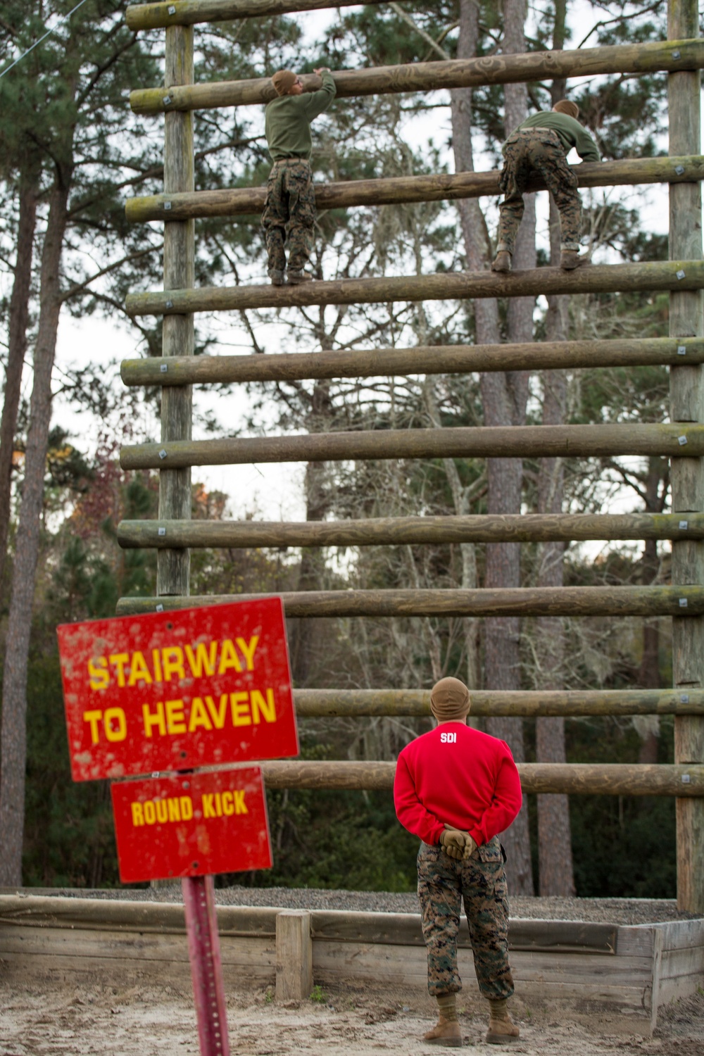 Marine recruits conquer fears on Parris Island’s Confidence Course