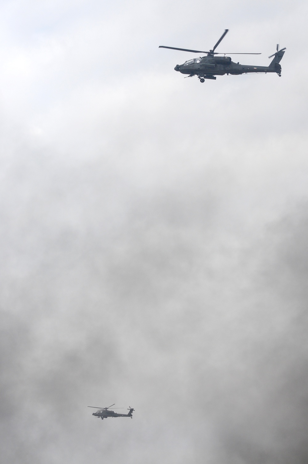 KAF Apache crews destroy their targets on the range