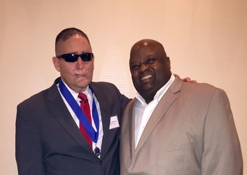 US Army vet, recruiter reunite in hallways of DFAS