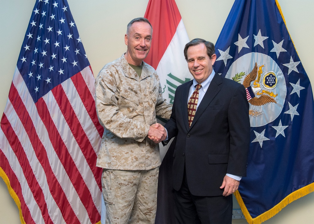 Chairman of the Joint Chiefs of Staff visits Iraq