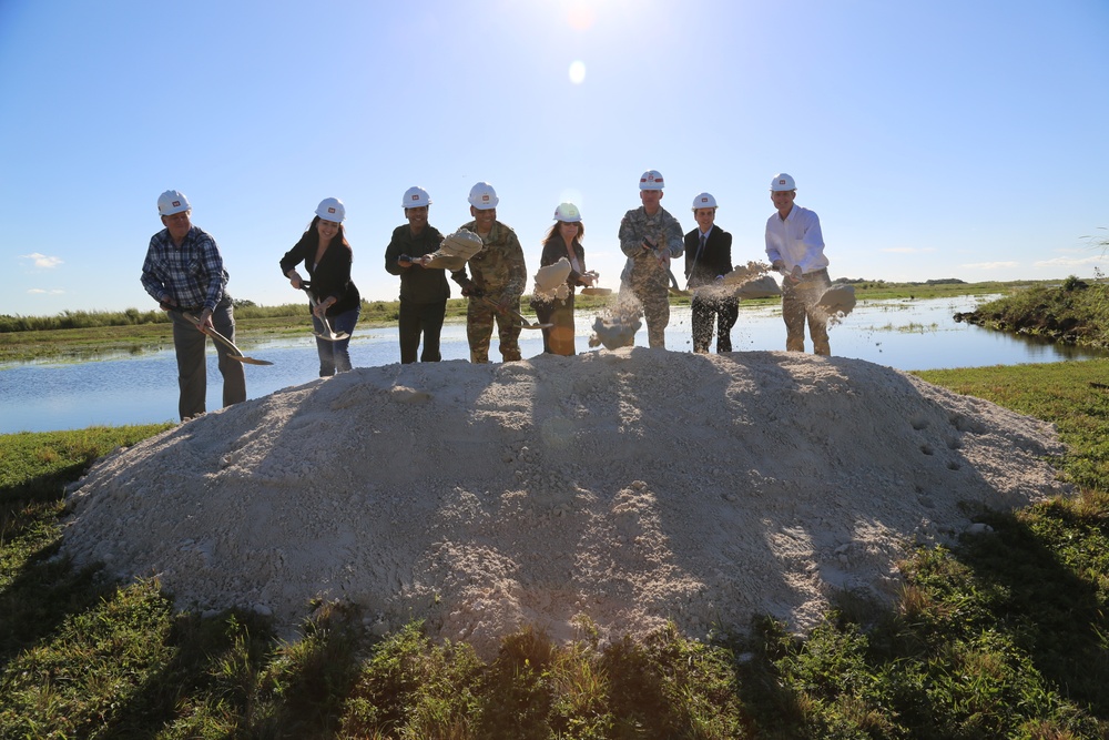 Corps breaks ground on North Detention Area for Everglades project