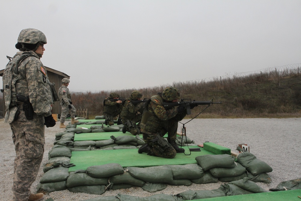 German soldiers earn American Marksmanship Badge