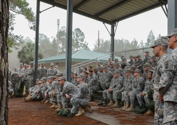 Air assault obstacle course orientation