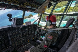 US Airmen deliver supplies to Republic of Palau