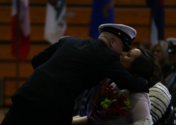 Anchors Aweigh: 1st Marine Division Bids its Top Enlisted Sailor Farewell