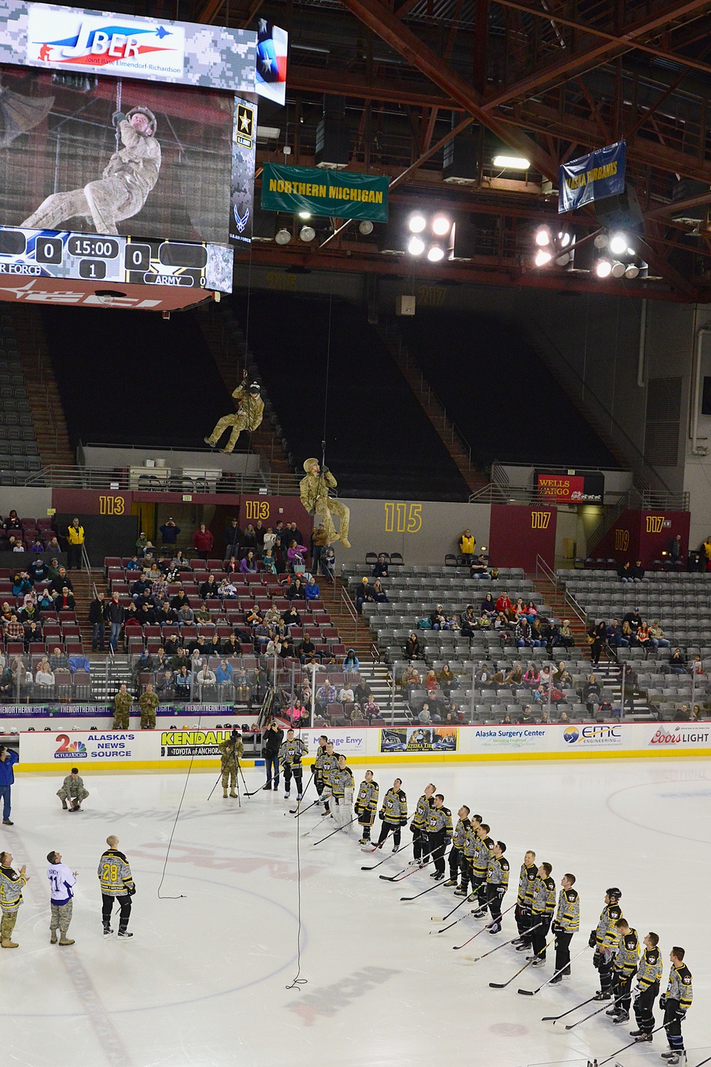 Army takes 7-6 hockey victory over Air Force