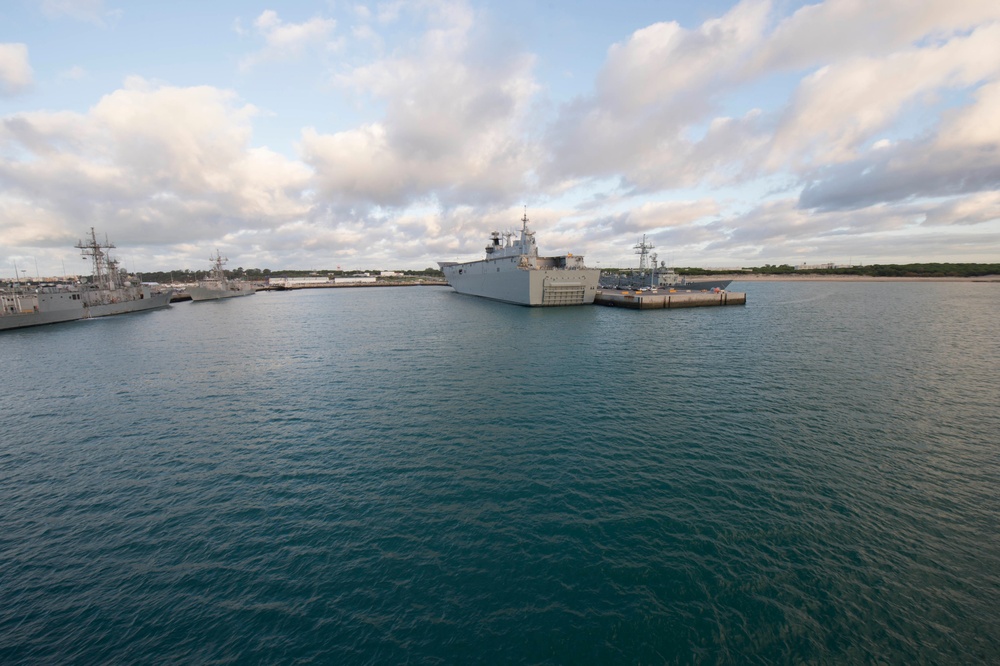USNS Spearhead (T-EPF 1) arrives in Naval Station Rota