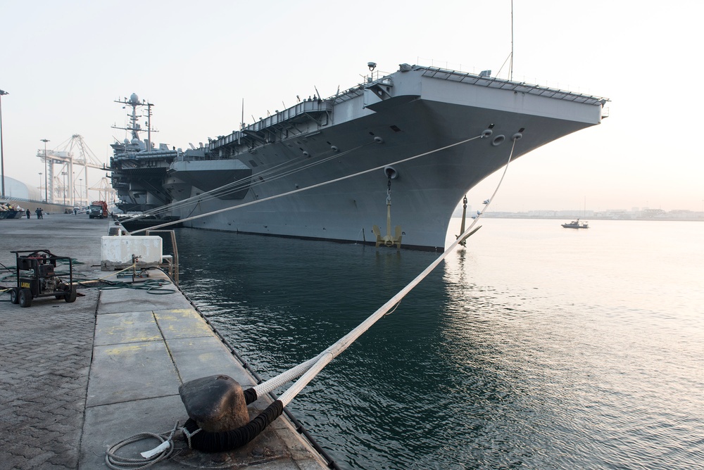 USS Harry S. Truman in Jebel Ali