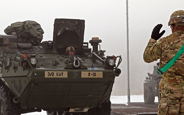 Country hopping cavalry unit unloads train before training