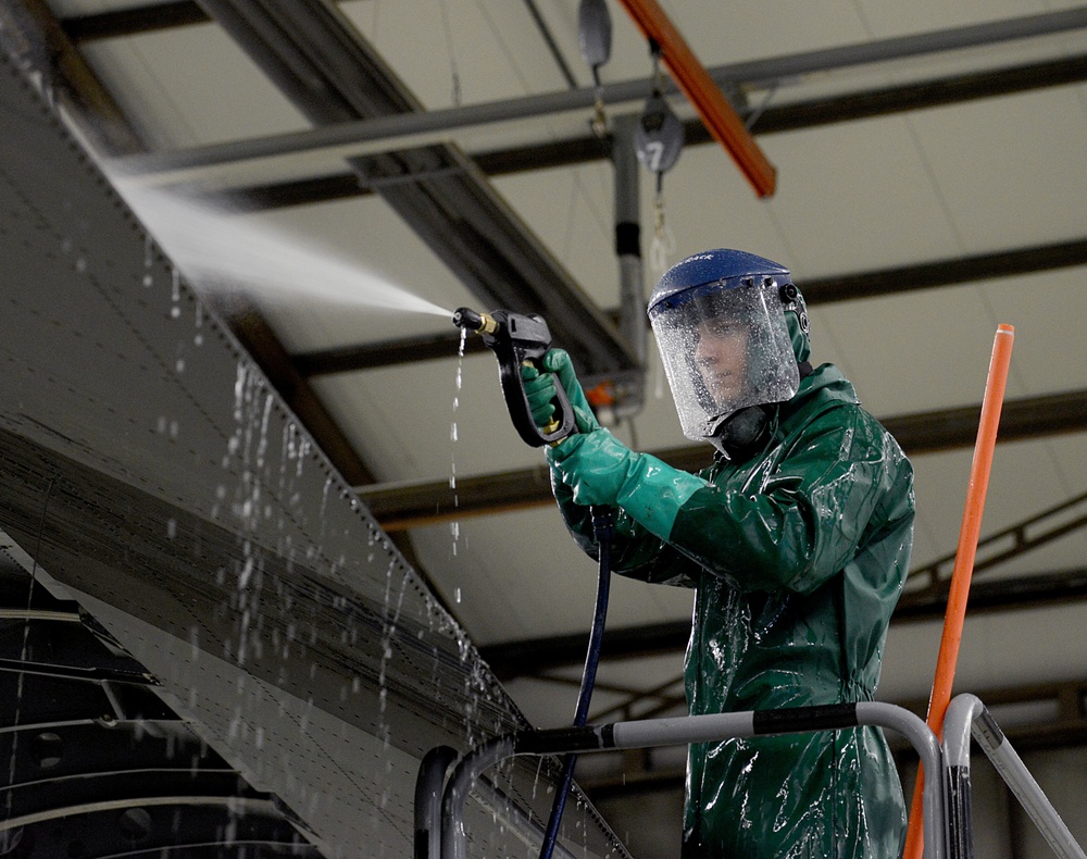 DVIDS News Maintainers clean before painting, inspecting