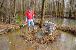 La. Guard monitoring levee conditions during river flooding
