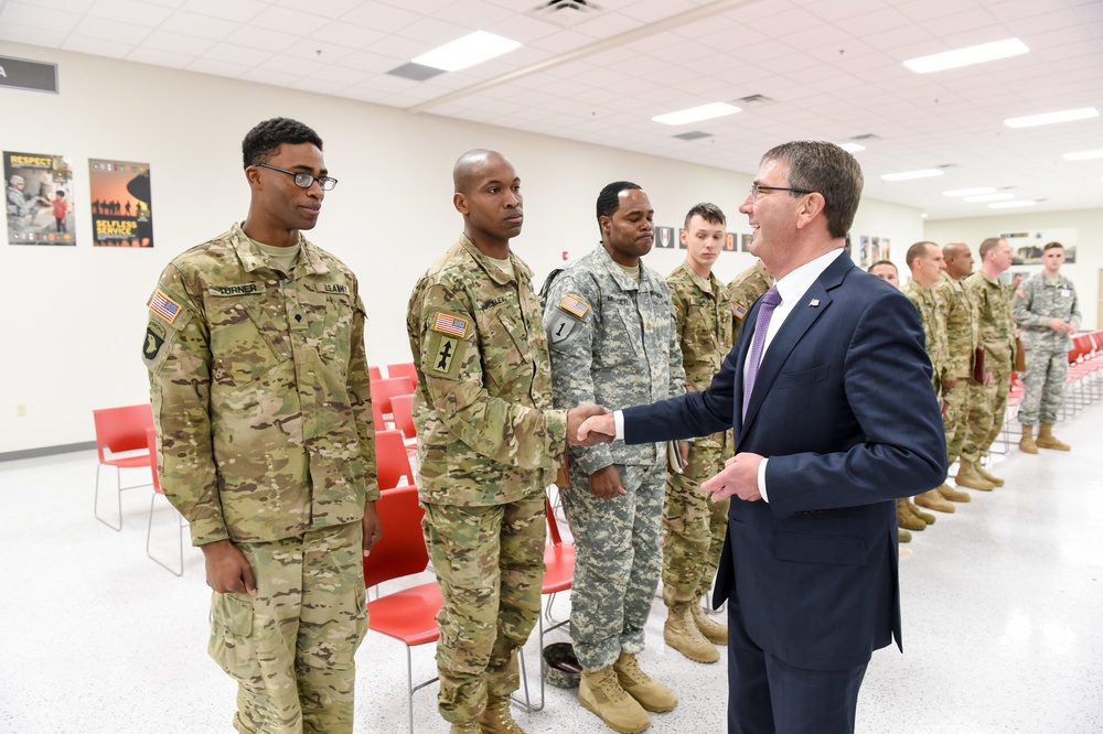 Secretary of defense visits with soldiers at SRP center