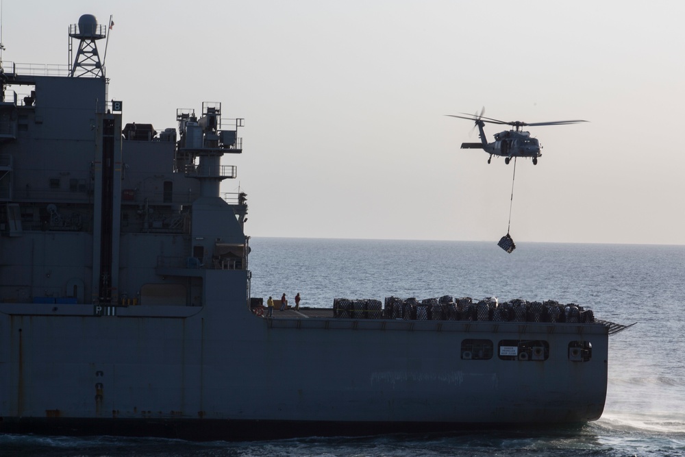 Marines and Sailors conduct aerial resupply aboard USS Kearsarge