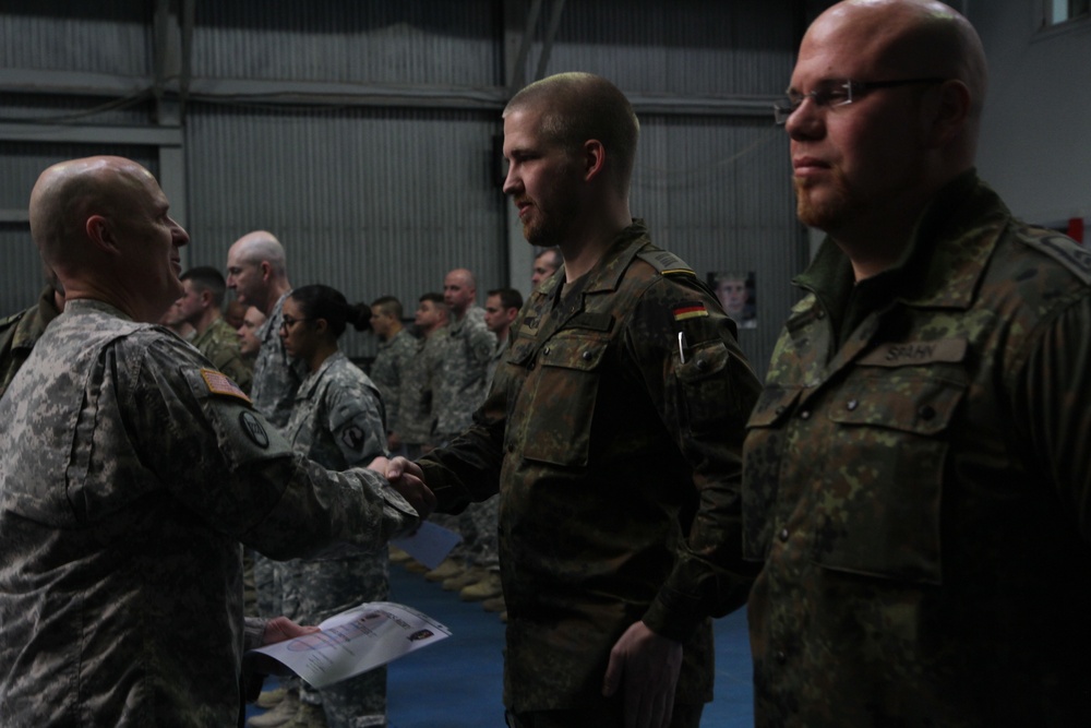 German Soldiers earn US marksmanship badges in Kosovo