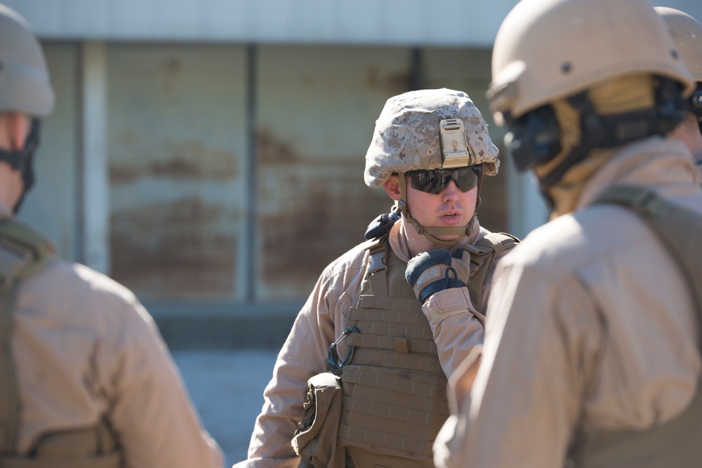 EOD conducts breaching course