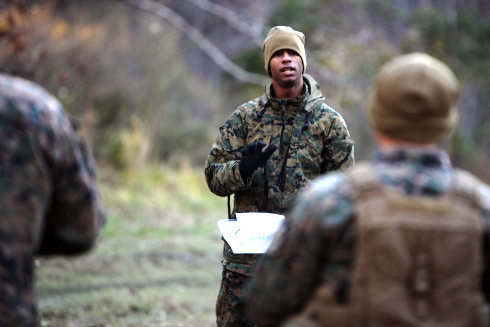 MWSS-274 Marines count their paces, go back to the basics