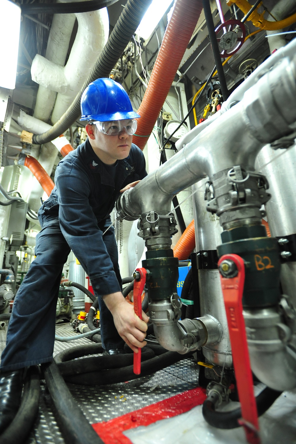 USS Blue Ridge sailors conduct maintenance