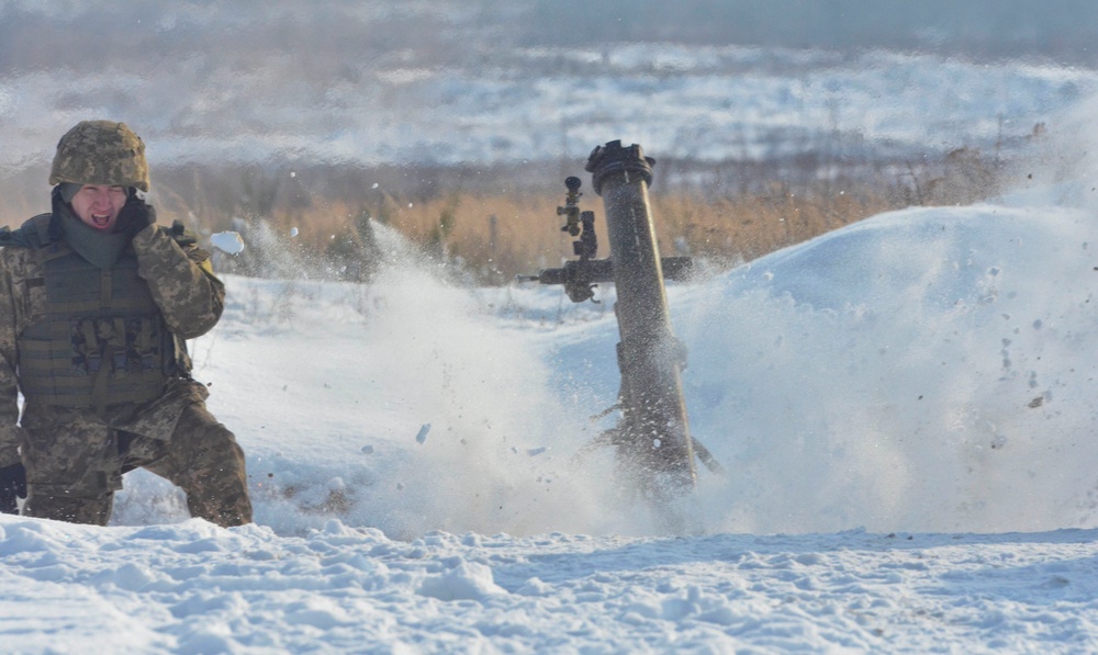 Mortar live-fire training