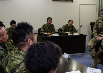 Go West: ARET-J, JGSDF Reserve Component share best practices