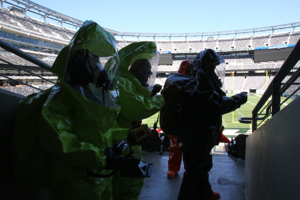 21st CST trains at MetLife Stadium