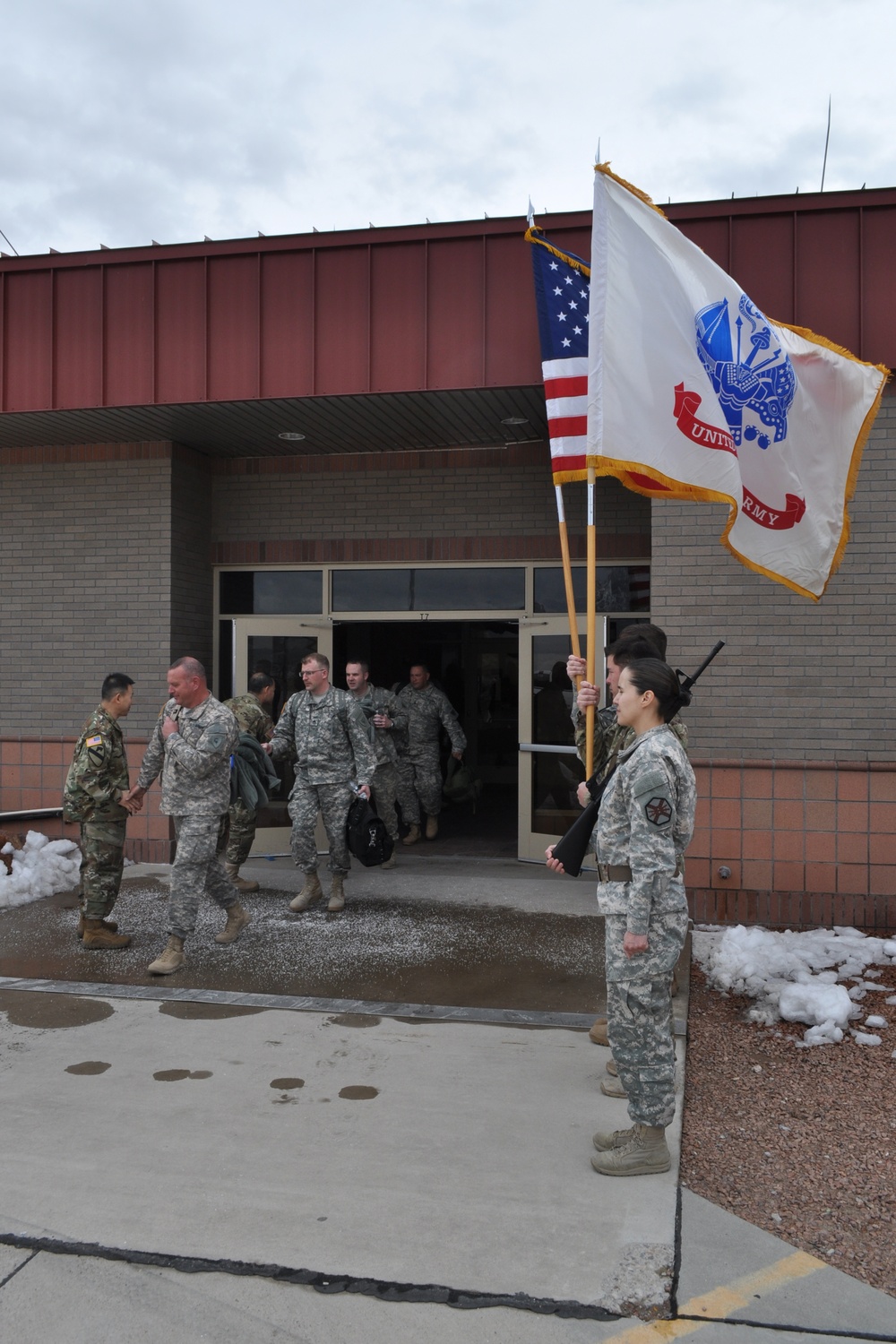 Two Guard units are final mobilization of 2015 at Bliss