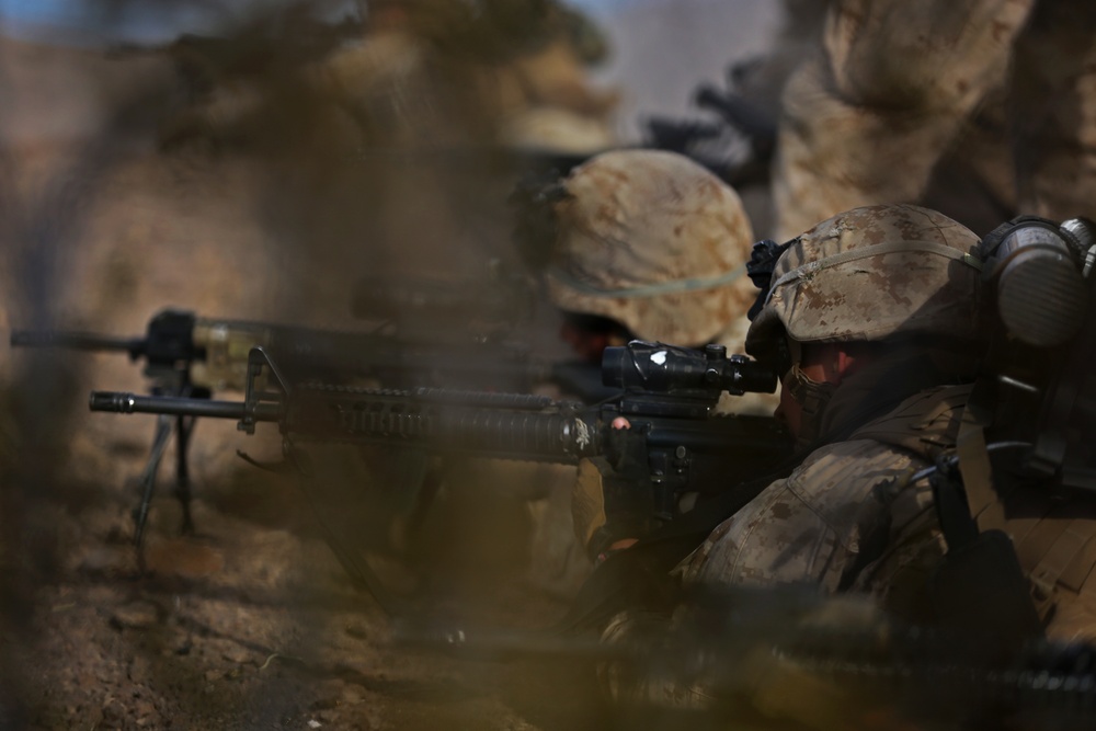 Marines of 1/1 blast through predeployment training
