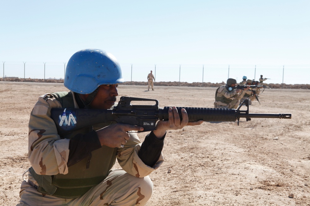 Iraqi Army small unit tactics training