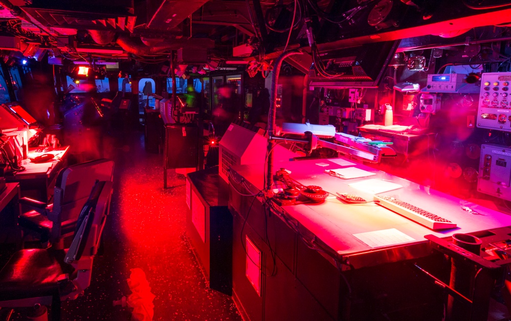 USS Harpers Ferry (LSD 49) operations