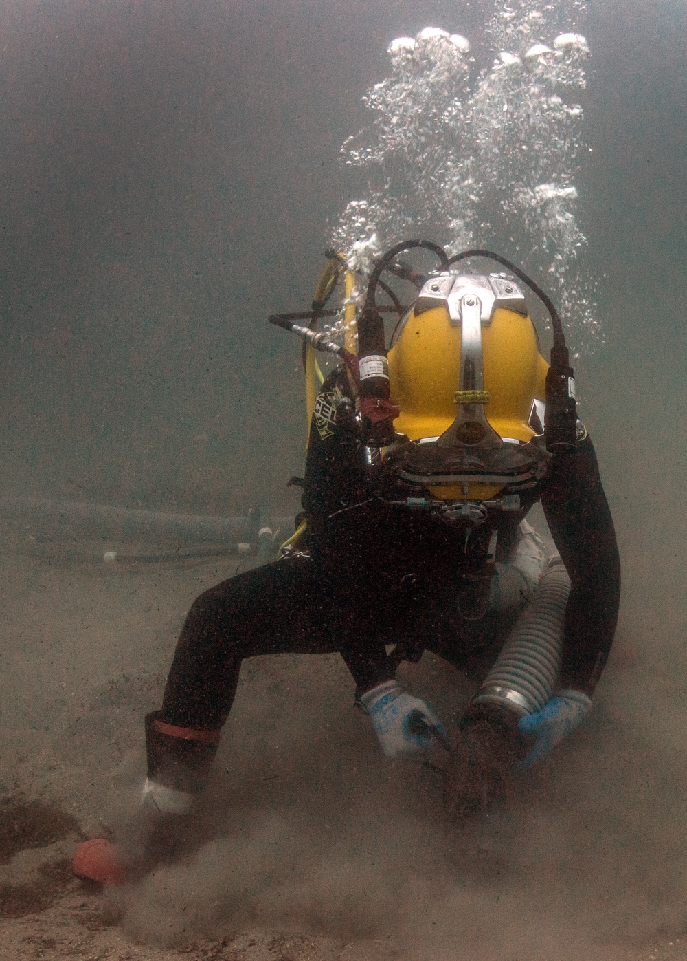 MDSU 2 divers recover remains of WWII Airmen lost in 1945