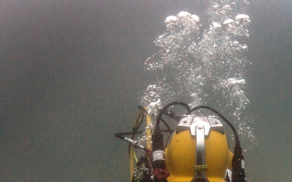 MDSU 2 divers recover remains of WWII Airmen lost in 1945