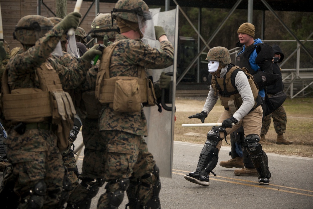 Marines with 22nd MEU Conduct Riot Training
