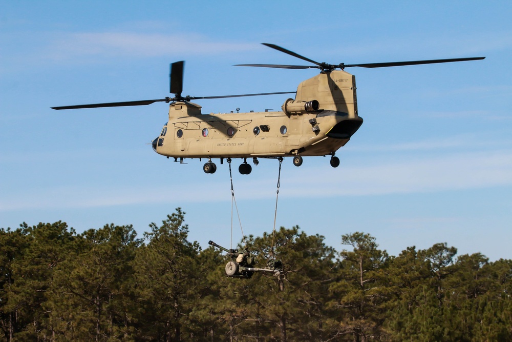 CH-47 Chinooks support gun raid