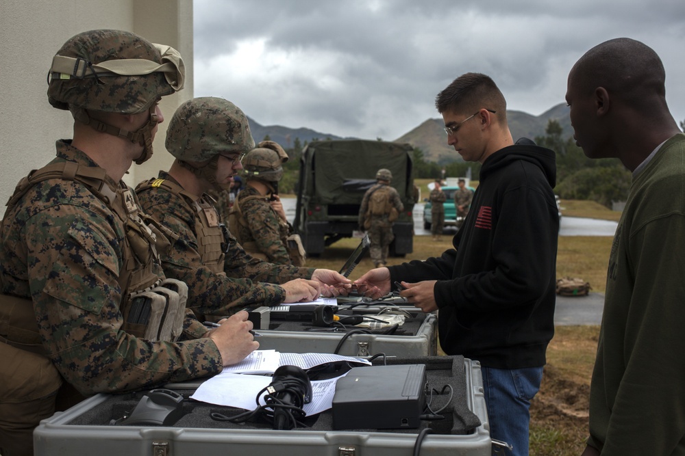 31st MEU Marines train for noncombatant evacuation operation
