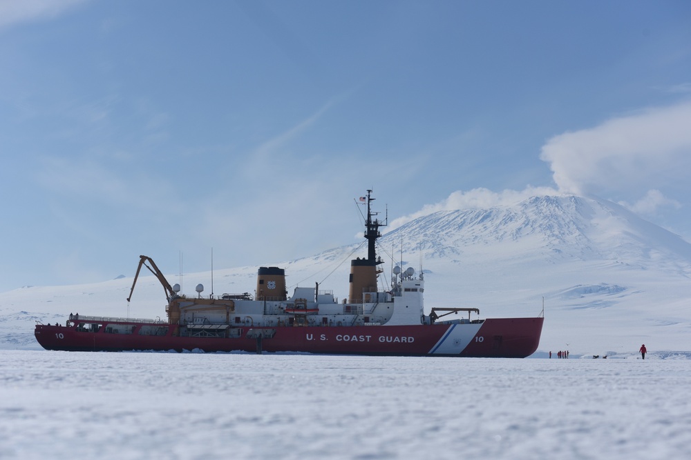 US Coast Guard Cutter Polar Star assists Operation Deep Freeze 2016