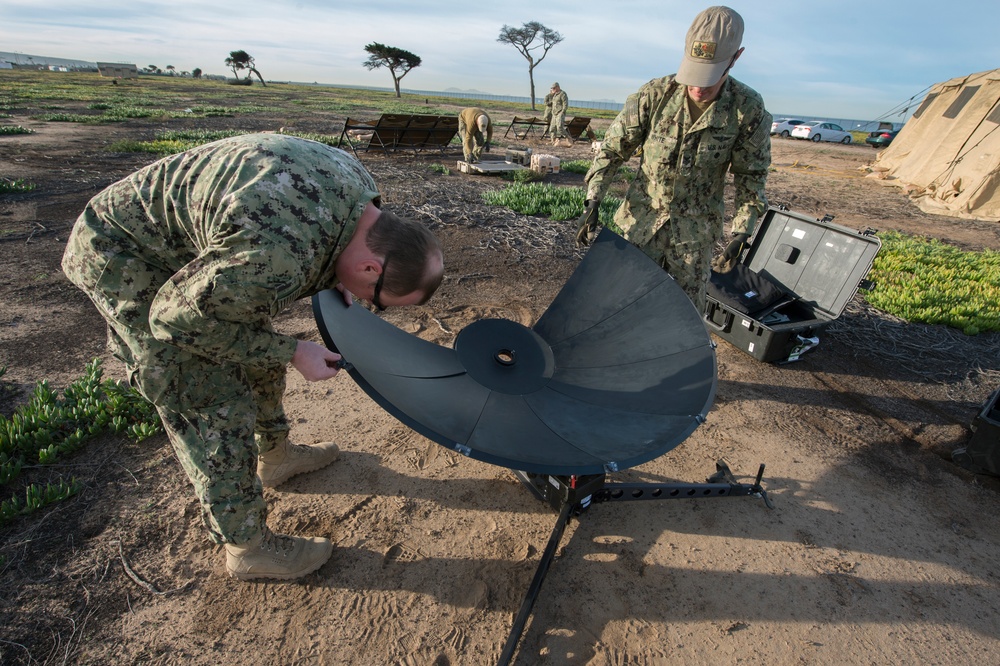 Fleet Combat Camera Pacific 2016 Winter Sustainment