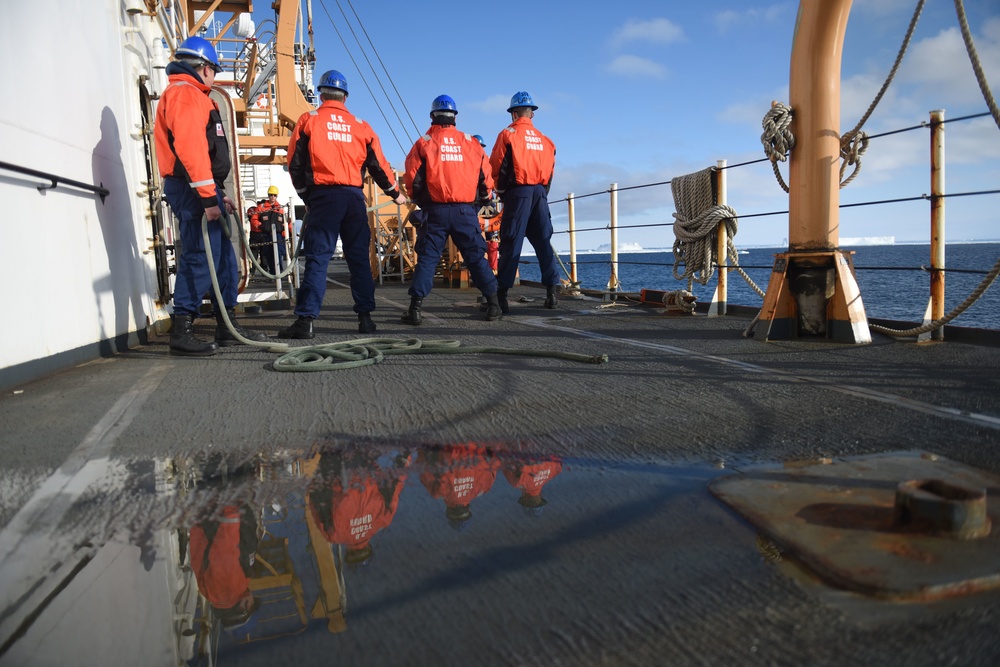 US Coast Guard Cutter Polar Star assists Operation Deep Freeze 2016